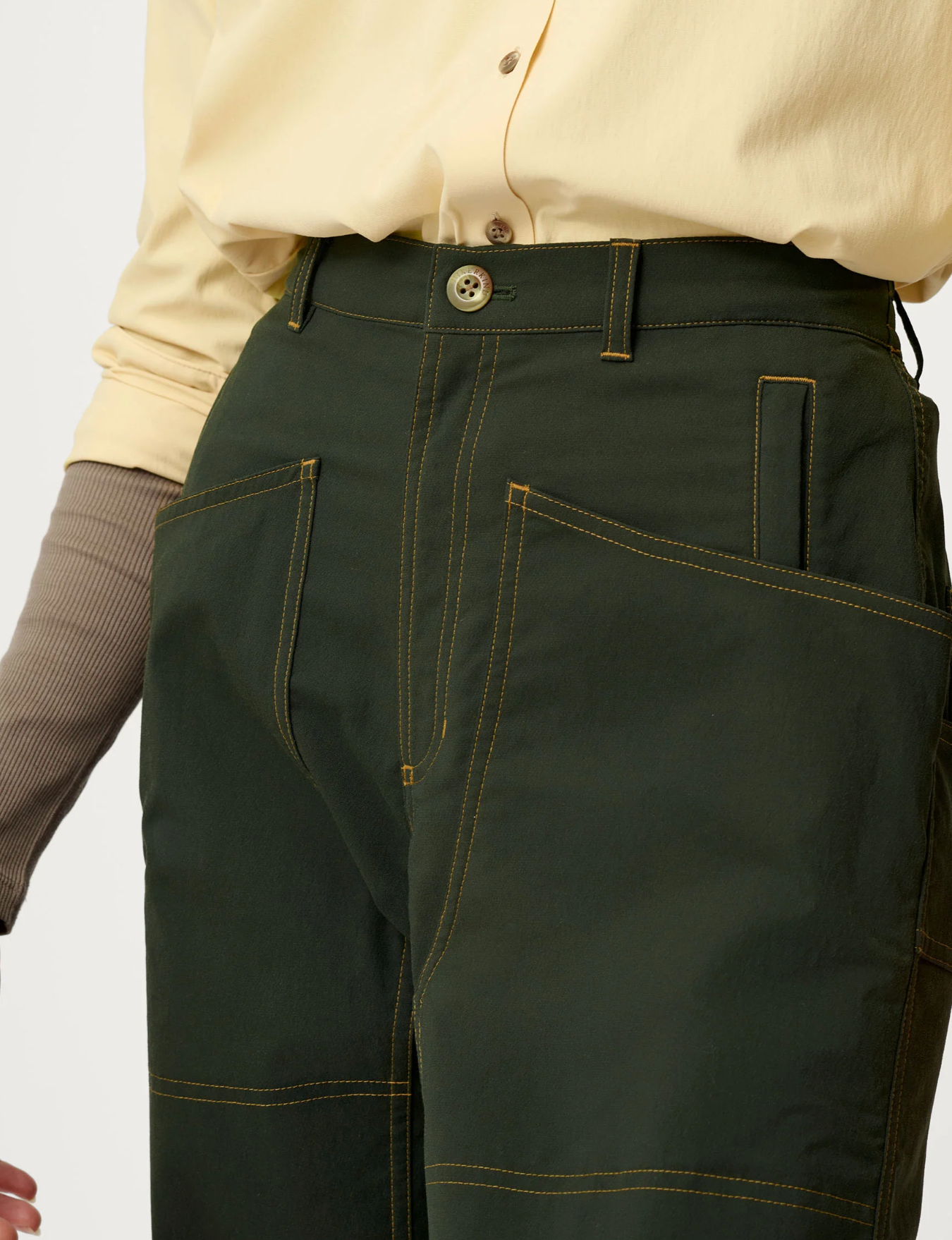 8 Pocket Pants 01