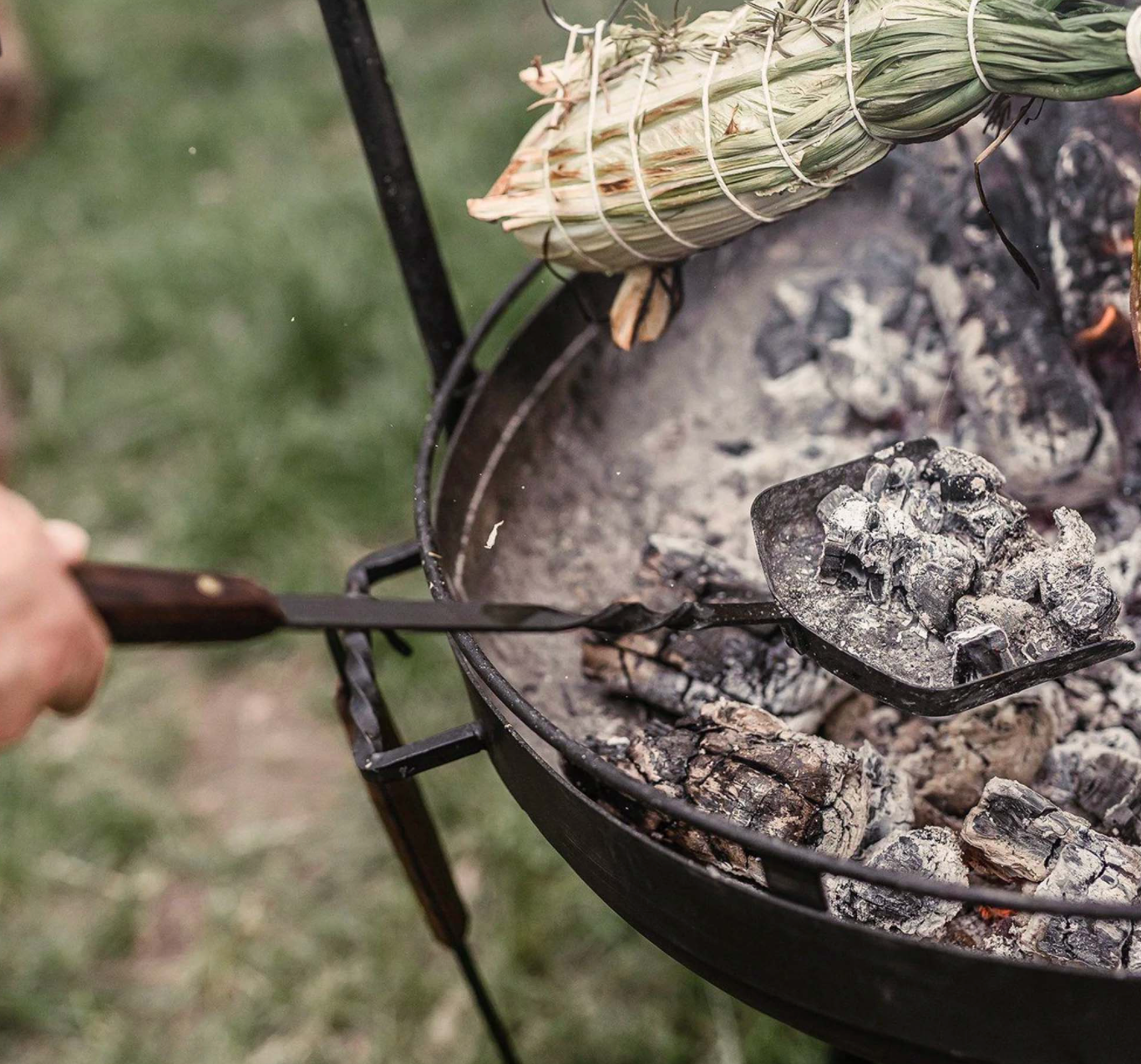 Cowboy Grill Coal Shovel